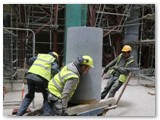 04 The pillar is pushed into position