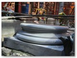 05 The pillar base in position awaiting the four cylindrical sections that will rest on it