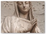 TD10 Statue of Our Lady - close up